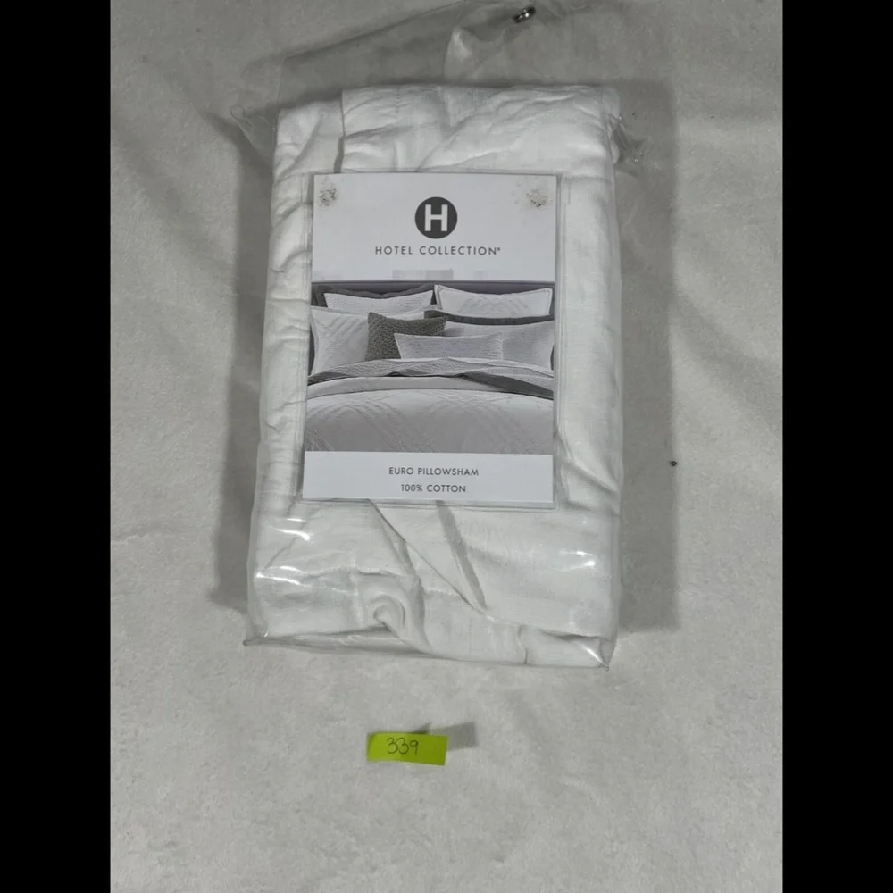 NIB Hotel‎ Collection Locked Geo (1) Euro Sham